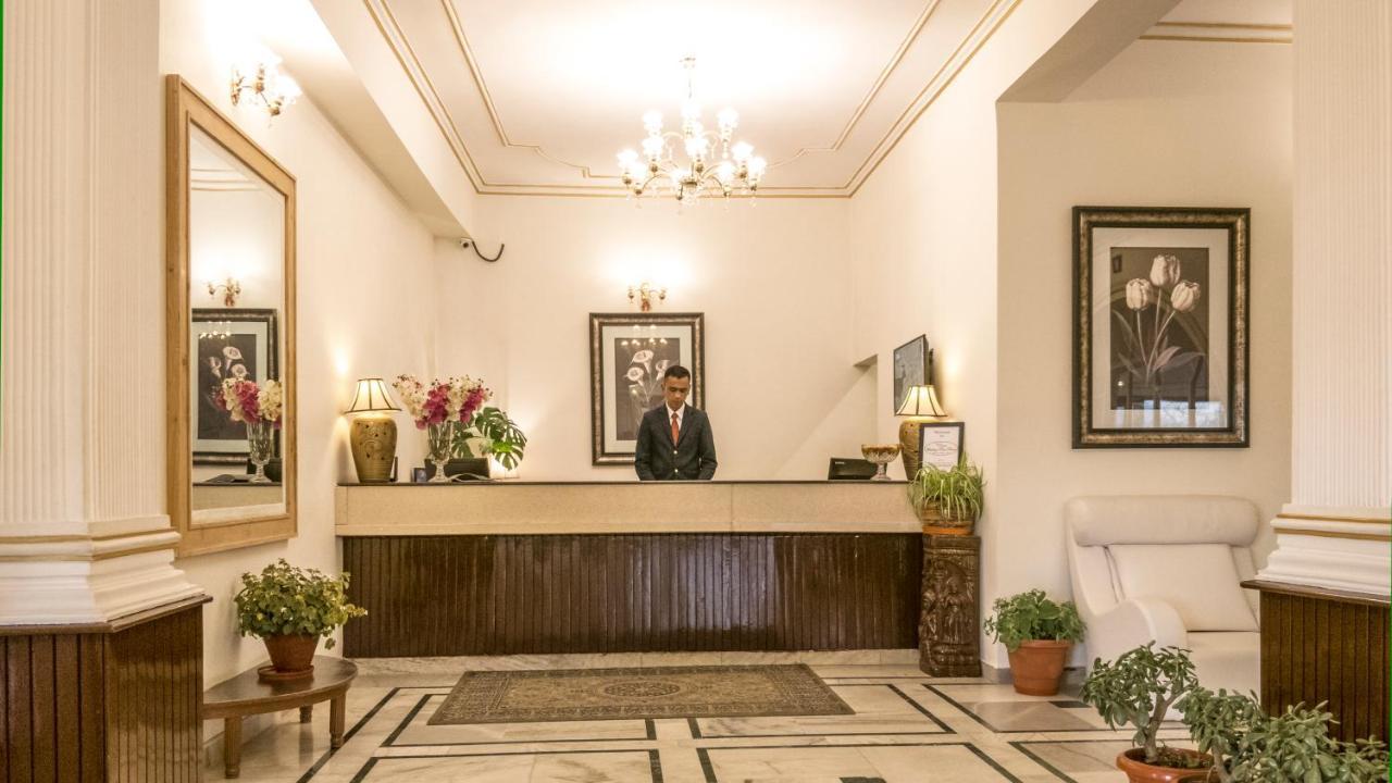 Royal Jardin Whistling Pines Resort Shimla Exterior photo